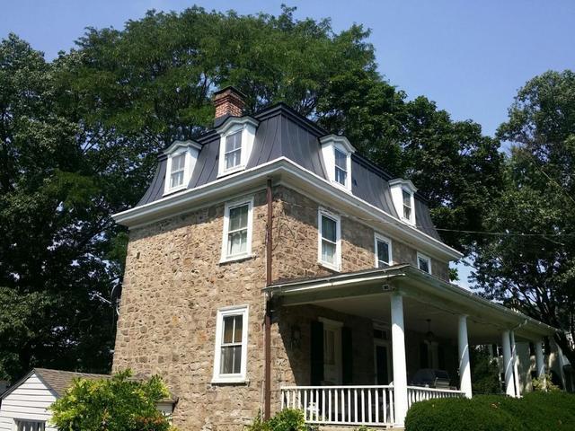 Standing Seam Metal Roof on Mansard Roof