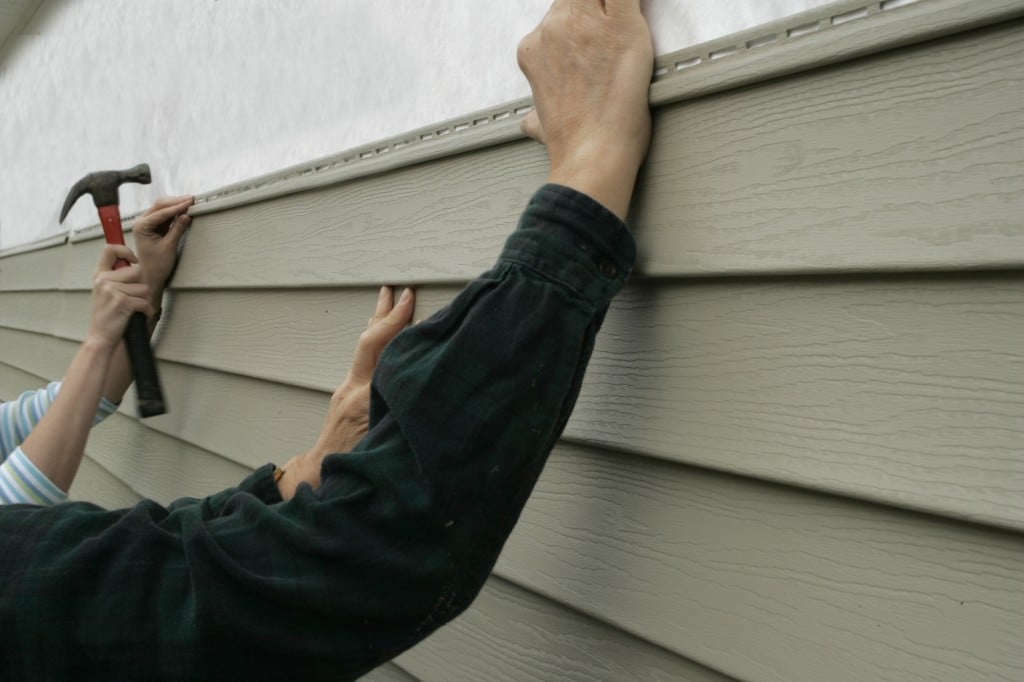 The Dangers of Stucco and Mold Behind your Home's Siding